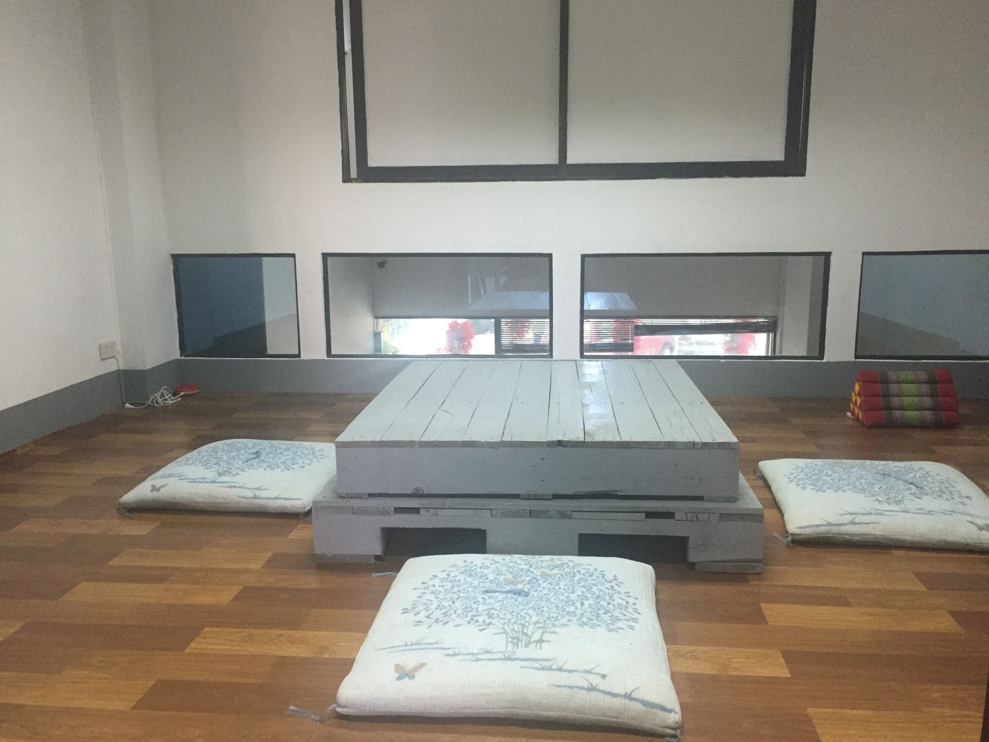Zoe Hostel Τσιάνγκ Μάι Εξωτερικό φωτογραφία
